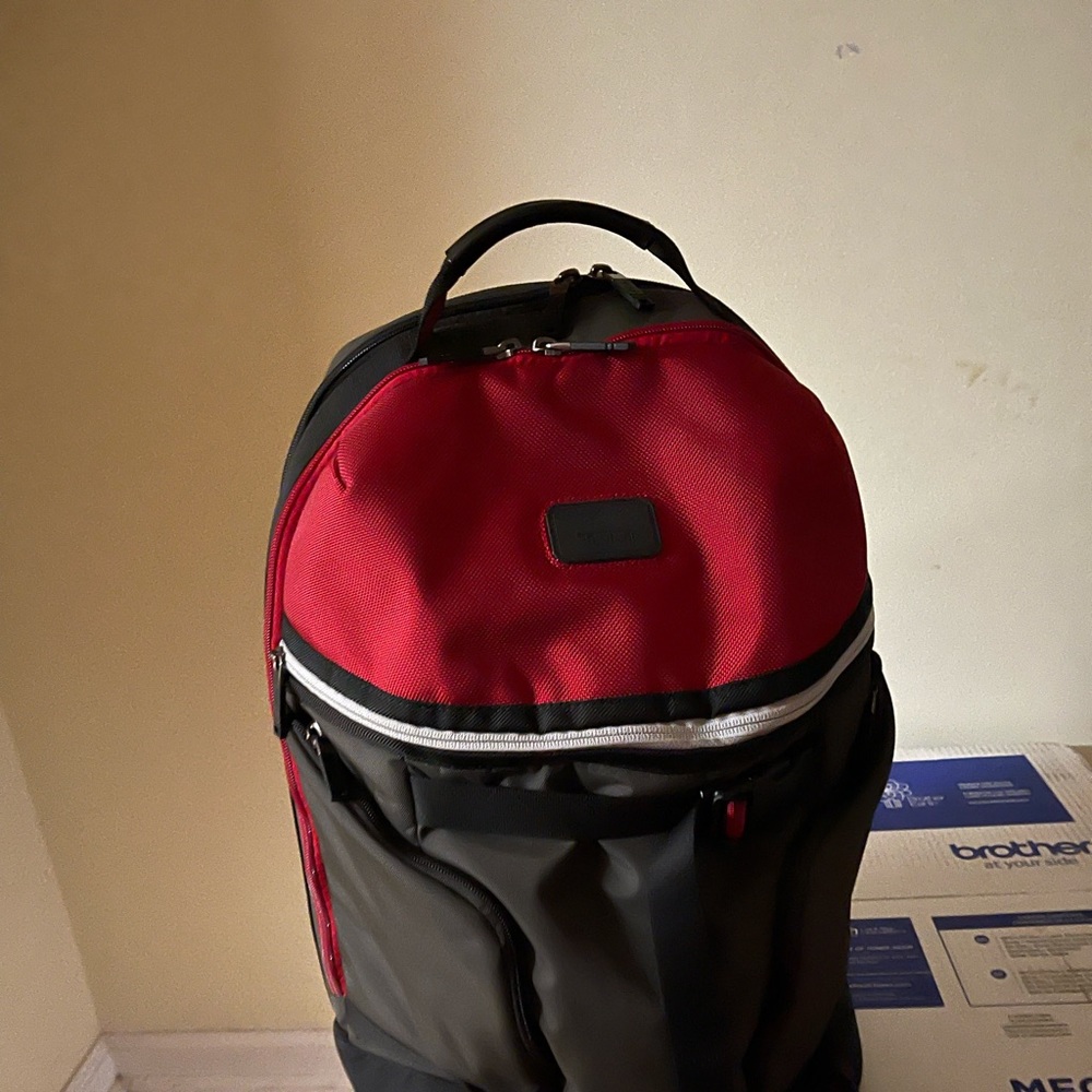 Tui Backpack - image 8